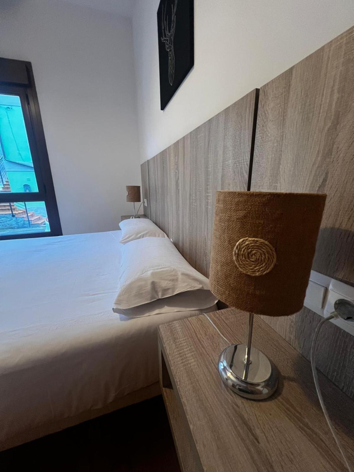 Apartamentos El Caxigu Arenas De Cabrales Esterno foto