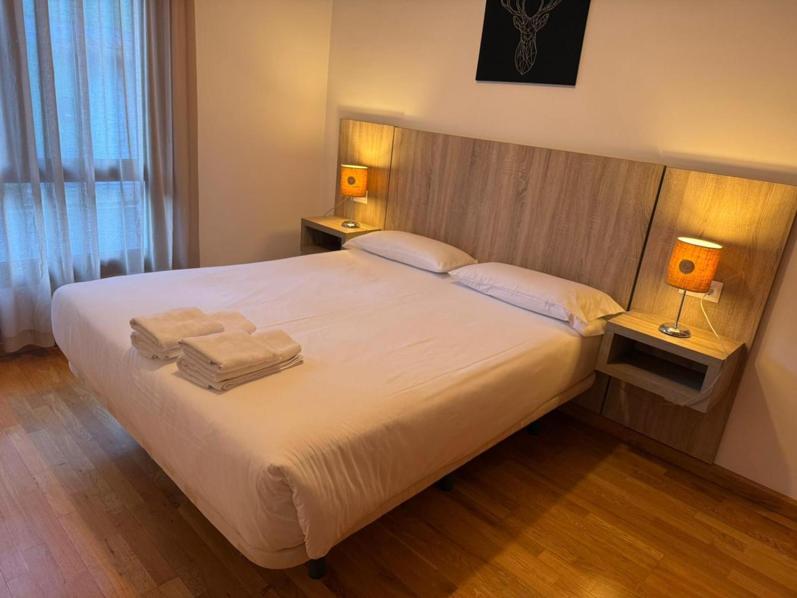 Apartamentos El Caxigu Arenas De Cabrales Esterno foto