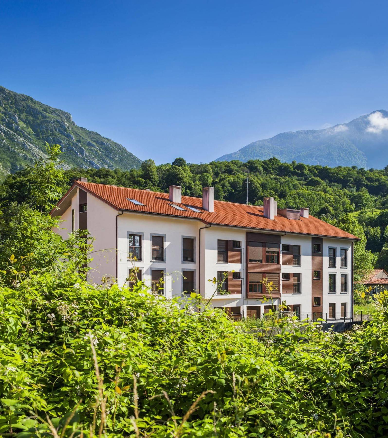 Apartamentos El Caxigu Arenas De Cabrales Esterno foto